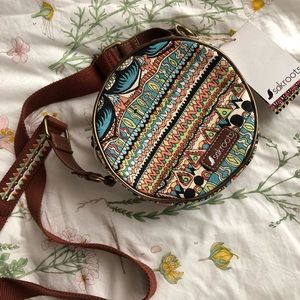 sakroots crossbody purse